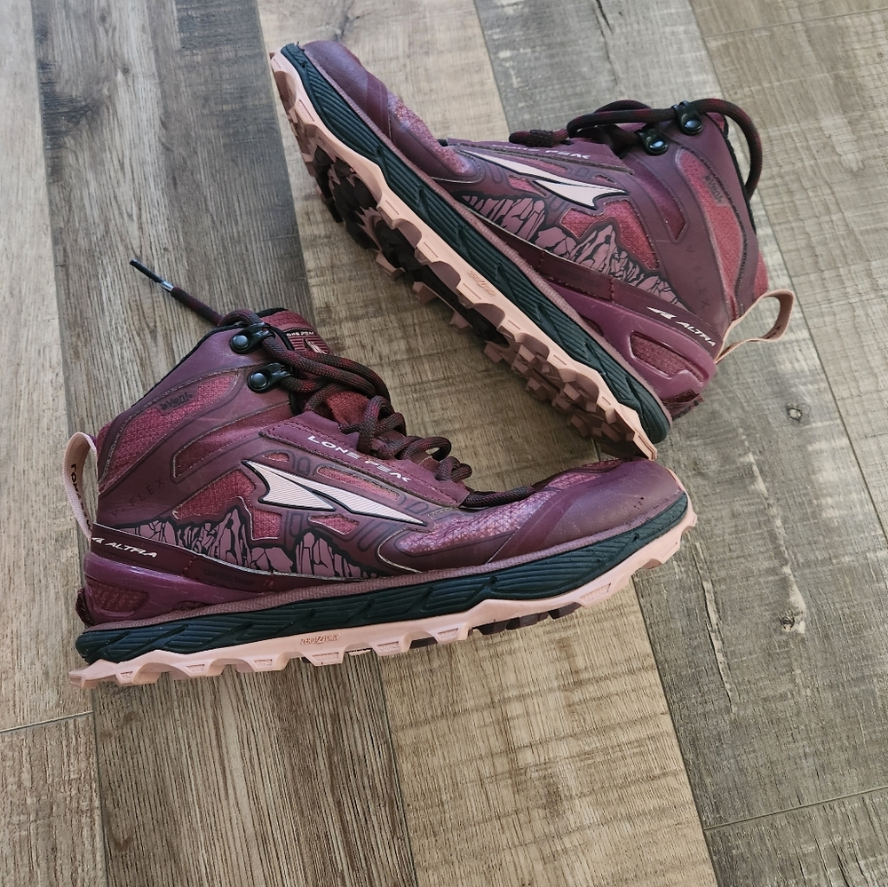 Altra Lone Peak 4 Mid Hiking Boots Womens Size 6.5 Waterproof